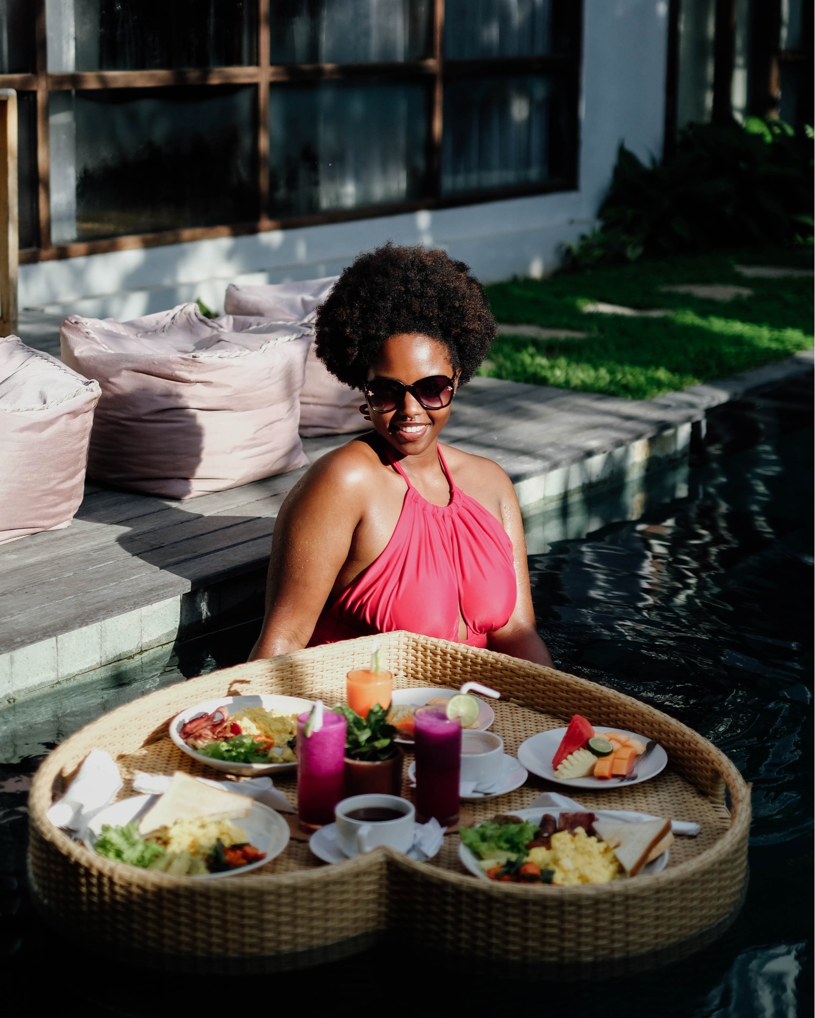 Agrapana Beach Villa - Archived - Floating Breakfast 1